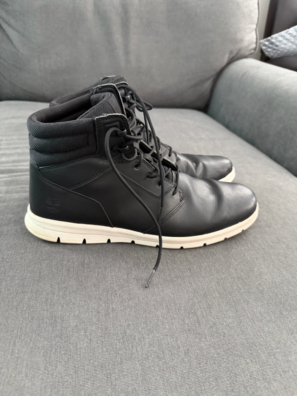 Timberland Men's Graydon Black Leather Lace-Up Boots with White Sole